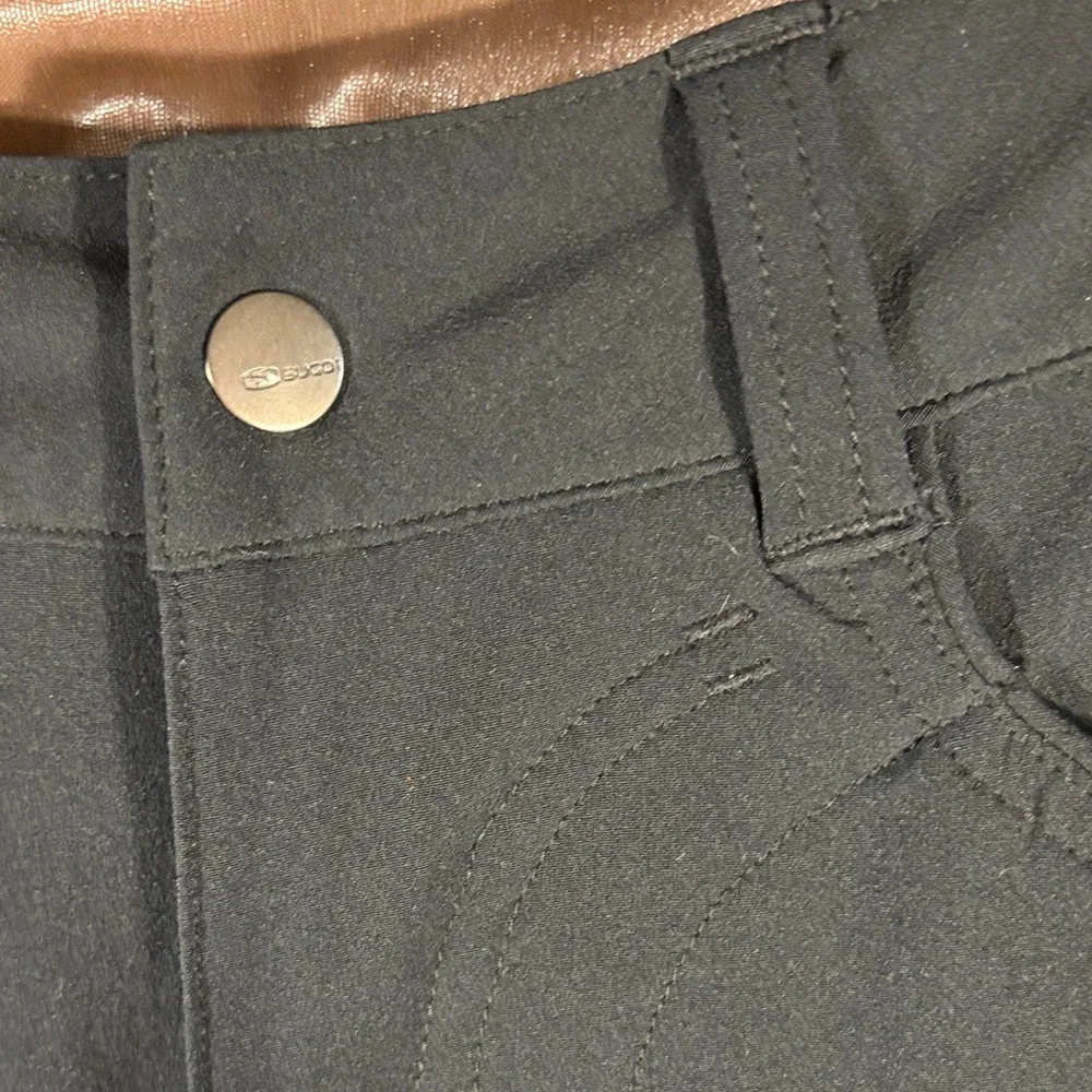 Unisex Sugoi‎ stretch Black Shorts. Swim trunks? 26” waist. Box kk